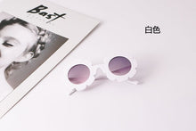 Load image into Gallery viewer, 2023 Sun Flower Round Cute Kids Child Sunglasses UV400 for Boy Girls toddler Lovely Baby Sun Glasses Children Oculos de sol N554