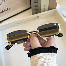 Load image into Gallery viewer, 2023 Sunglasses Star Same Brand Designer Style Wearing Earrings Small Box Sunglasses Street Trend Cool Travel Eyewear