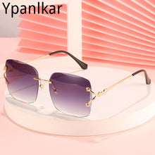 Carica l'immagine nel visualizzatore di Gallery, 2023 Trend Sun Glasses Men Rinless Sunglasses Vintage Square Sun Glasses For Driving Shades Gafas De Sol