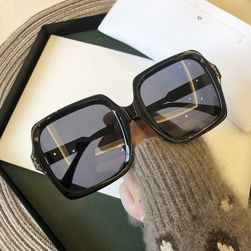 2023 Vintage Sunglasses Square Large Frame Sunglasses Women Brand Designer  Retro Gradient Color Sunglasses Eyewear UV400