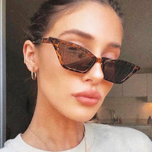 Load image into Gallery viewer, 2023 Vintage Sunglasses Women Brand Retro Sunglasses oculos lentes de sol Ladies Black Leopard Cat Eye Sun glasses UV400 okulary