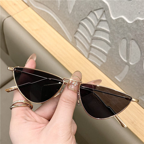 2023 Vintage Triangle Metal Frame Sunglasses Women  Gradient Pink Blue Ocean Lens Shades Eyewear Sun Glasses Oculos UV400