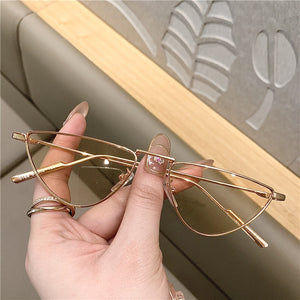 2023 Vintage Triangle Metal Frame Sunglasses Women  Gradient Pink Blue Ocean Lens Shades Eyewear Sun Glasses Oculos UV400