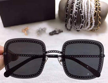 Load image into Gallery viewer, 2023 brand designer women metal sunglass  selling unisex moldel with original case fast delivery