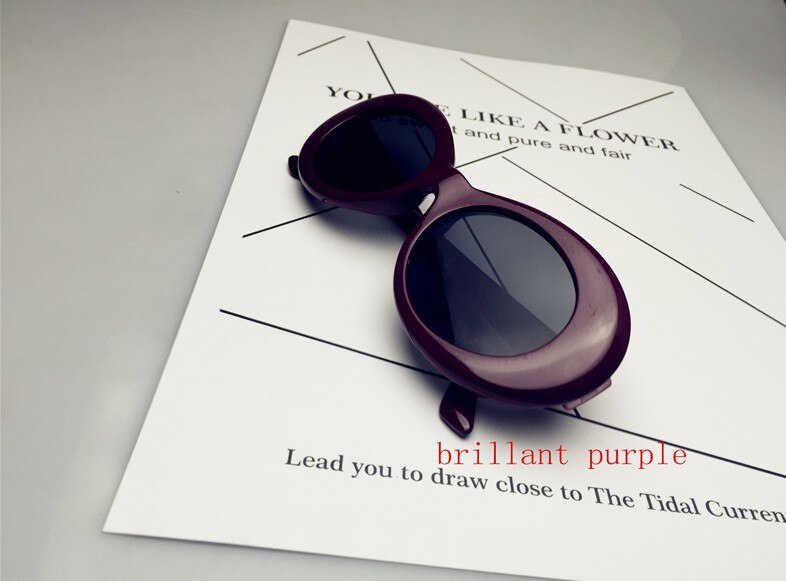 2023 goggle Kurt Cobain glasses oval sunglasses ladies trendy  Vintage retro sunglasses Women's white black eyewear UV