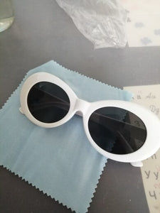 2023 goggle Kurt Cobain glasses oval sunglasses ladies trendy  Vintage retro sunglasses Women's white black eyewear UV