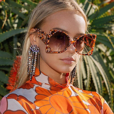 2023 gorgeous and avant-garde cat-eye shape sunglasses for men and women, personality, , series
