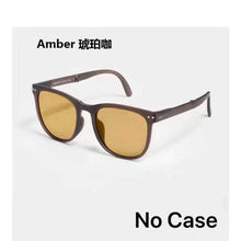 Load image into Gallery viewer, 2023  Folded sunglasses Light sunglasses Women  Sunglasses Small Frame Round Driving Retro Outdoor Glasses UV400