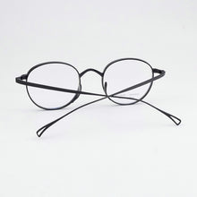 Load image into Gallery viewer, 2023  Brand Round Titanium Glasses Frame Men Optical Myopia Prescription Eyeglasses Frame Women Ultralight Eyewear 113