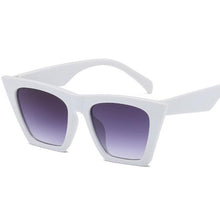 Carica l'immagine nel visualizzatore di Gallery, Occhiali da sole di marca 2023 Occhiali quadrati Occhi di gatto personalizzati Occhiali da sole colorati tendenza occhiali da sole versatili uv400 