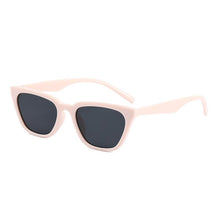 Load image into Gallery viewer, 2023 plastic sunglasses black female Europe and the United States city boy street, the driver of the cat's eye sunglasses