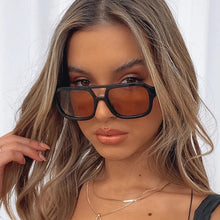 Load image into Gallery viewer, 2023Double Bridges Sunglasses Women Men Vintage Round Eyewear Trending Male Sun Glasses Sunshades UV400 gafas de sol