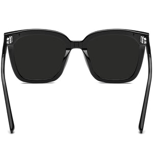 2023 Occhiali da sole di design di marca Montature quadrate Occhiali da sole con lenti UV400 Donna Uomo Nessun logo con scatola