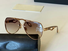 Load image into Gallery viewer, 2023 Trendy Oversize Maybach Sunglasses Women&#39;s   Gradient Rimless Shaded Large Square Metal Frame Sunglasses
