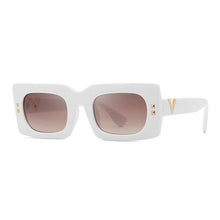 Load image into Gallery viewer, 2023 Brand Rivet Square Sunglasses Women Vintage Retro Sunglass Rectangle Sun Glasses Female UV400 Lens Eyewears