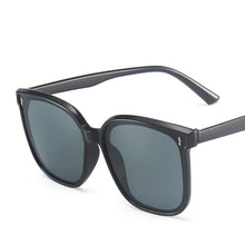 Load image into Gallery viewer, 2023 Classic Vintage Square Sunglasses Women Oversized Sunglasses Women Men Retro Black  Sun Glasses Goggle Oculos UV400