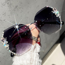 Load image into Gallery viewer, 2023 Brand Design Vintage Rimless Rhinestone Sunglasses Women Men Retro Cutting Lens Gradient Sun Glasses Female UV400