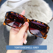 Load image into Gallery viewer, 2023 Leopard Women Sunglasses Personalized Jelly Eyeglasses Trendy Square Eyewear Female Oculos De Sol Feminino Glasses