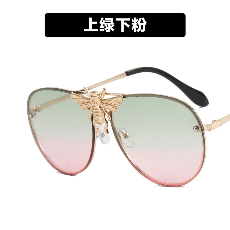 2023 Modern Oversized Sunglasses For Women Men  Designer Sun Glasses Bee Decoration Trengding Shades UV400