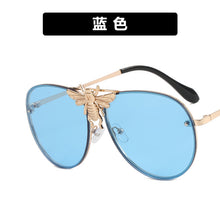 Load image into Gallery viewer, 2023 Modern Oversized Sunglasses For Women Men  Designer Sun Glasses Bee Decoration Trengding Shades UV400