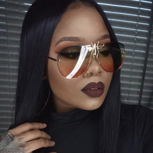 Load image into Gallery viewer, 2023 Modern Oversized Sunglasses For Women Men  Designer Sun Glasses Bee Decoration Trengding Shades UV400