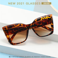Load image into Gallery viewer, 2023 Cat Eye Women Sunglasses Female Personality Big Frame UV400 Sun Shade Glasses Trend Retro Eyeglasses Brand Designer