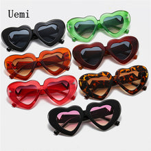 Load image into Gallery viewer, 2023 Love Women Sunglasses Heart  Brand Designer Retro Sun Glasses With V Ladies Ins Popular Shades UV400