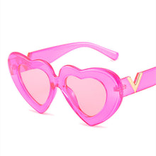Load image into Gallery viewer, 2023 Love Women Sunglasses Heart  Brand Designer Retro Sun Glasses With V Ladies Ins Popular Shades UV400