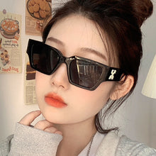 Load image into Gallery viewer, 2023 Square Sunglasses Personality Snowflake Glasses Korean Street Shooting Eyewear Trend sunglasses women