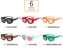 Load image into Gallery viewer, 2023 Gradient Classic Thick Frame Amber Sunglasses  Designer Glasses UV400 Unisex Trend Lunettes De Soleil Pour Femmes