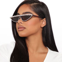 Load image into Gallery viewer, 2023  Designer Rhinestone Cat Eye Vintage Sunglasses Large Frame Sunglasses UV400 Occhiali Da Sole