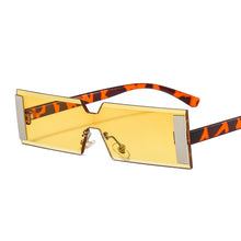 Carica l'immagine nel visualizzatore di Gallery, 2023  Designer Small Frame Gradient Amber Classic Vintage Sunglasses UV400 Sun Glasses For Men