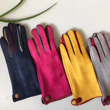 Load image into Gallery viewer, 2023 Style Women Gloves Autumn Winter Warm Suede Heated Gloves Touch Screen Buttons Female Full Finger Mittens Luva