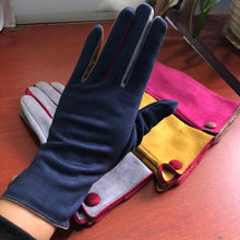 Load image into Gallery viewer, 2023 Style Women Gloves Autumn Winter Warm Suede Heated Gloves Touch Screen Buttons Female Full Finger Mittens Luva