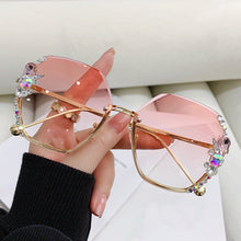 Load image into Gallery viewer, 2023 Rimless Sunglasses Woman Sexy  Brand Design Diamond Sun Glasses Gradient Shades for Female Oculos De Sol Uv400