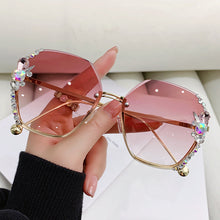 Load image into Gallery viewer, 2023 Rimless Sunglasses Woman Sexy  Brand Design Diamond Sun Glasses Gradient Shades for Female Oculos De Sol Uv400
