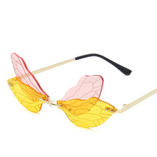 Load image into Gallery viewer, 2023 Vintage Dragonfly Wings Sunglasses Rimless Women Clear Lens Eyewear Men Pink Sun Glasses UV400 Eyewear Female