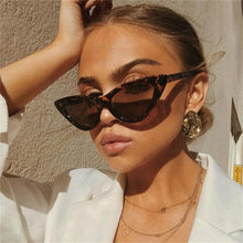 Load image into Gallery viewer, 2023 Vintage Women Sunglasses Cat eye Eyewear Brand Designer Retro Sunglass Female Oculos de sol UV400 Shade Points