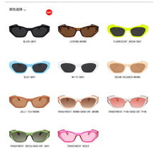 Load image into Gallery viewer, 2023 cat eye sunglasses Women Men small frame ladies sun g lasses Transparent Green Eyewear glasses frame UV400