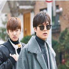 Load image into Gallery viewer, 2023James Bond Sunglasses Men Brand Designer Sun GlassesWomen Super Star Celebrity Driving Sunglasses Tom for Men Eyeglasses