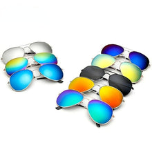 Load image into Gallery viewer, 3026 Mirror Sunglasses Women/men Classic Brand Designer Aviation Sun Glasses Retro Outdoor Driving Fishing Oculos De Sol 3025
