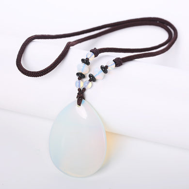 3A Pietra naturale opale Giada Reiki Guarigione Collane con ciondolo in cristallo Render Gioielli alla moda fortunati Ciondolo donna elegante con catena 