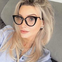 Carica l&#39;immagine nel visualizzatore di Gallery, Anti-blue Light Optical Sexy Red Cat Eye Glasses Frames Women Glasses Fashion EyeGlasses