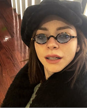 Load image into Gallery viewer, 45597 Small Round Retro Sunglasses Men Women Rivet Steampunk Leopard Tea Shades CCSPACE 45597 Vintage 2021 Brand Glasses Oculos