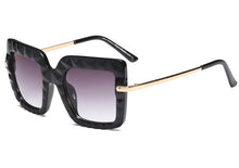 Load image into Gallery viewer, 45724 cuadrado Irregular marco gafas de sol de moda hombres mujeres tonos UV400 gafas Vintage