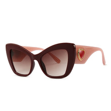 Load image into Gallery viewer, 46082 Cat Eye Red Heart Sunglasses Women Shades UV400 Vintage Glasses