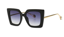 Load image into Gallery viewer, 46110 Retro Pearl  Women Sunglasses  Square Shades UV400 Vintage Glasses
