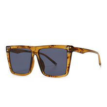 Load image into Gallery viewer, 46635 Oversized Square Rivet Sunglasses Men Women Shades UV400 Vintage Glasses