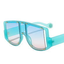 Load image into Gallery viewer, 46681 Oversized One Lens Rivet Punk Sunglasses Men Women Shades UV400 Vintage Glasses