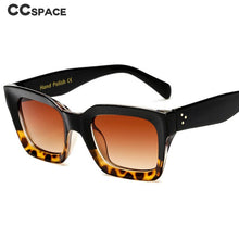 Carica l&#39;immagine nel visualizzatore di Gallery, 47105 Square Glasses Frames Men Women Rivet Optical sunglasses
